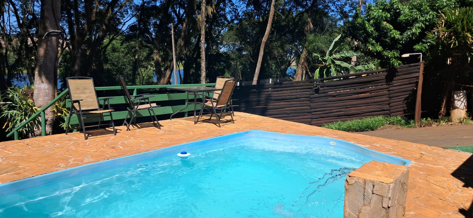 Piscina do chalé
